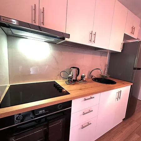Apartament Center Jon *