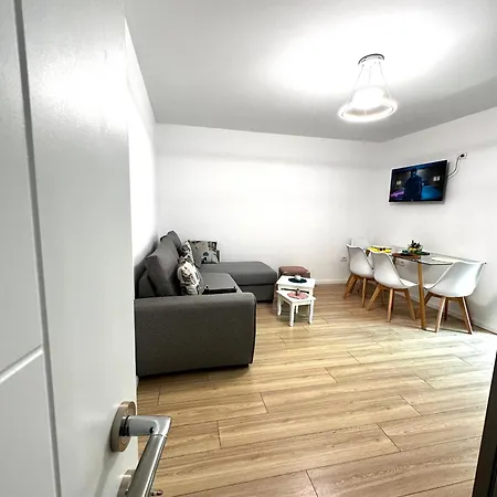 Center Jon Апартаменты *